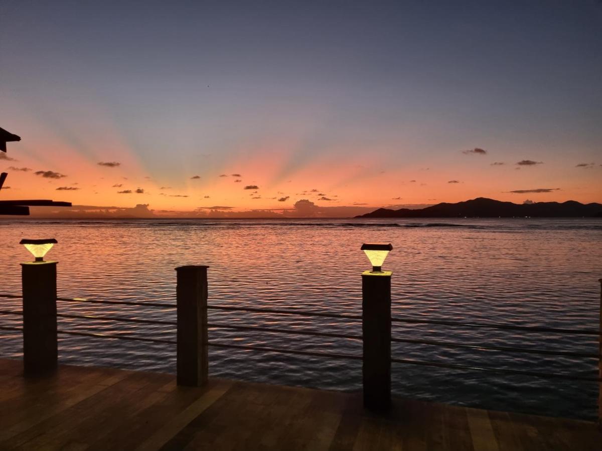 La Digue Luxury Beach & Spa ภายนอก รูปภาพ