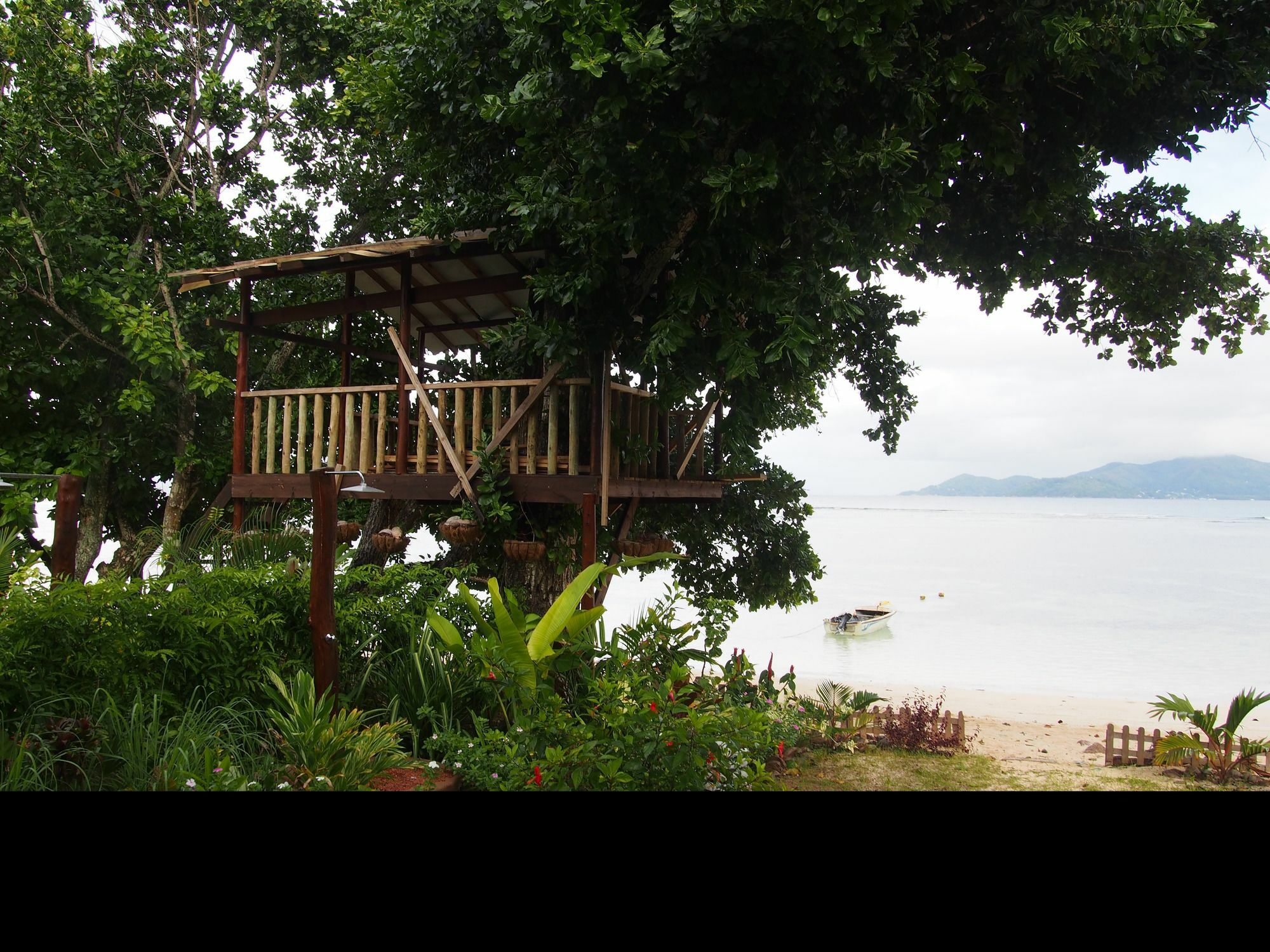 La Digue Luxury Beach & Spa ภายนอก รูปภาพ